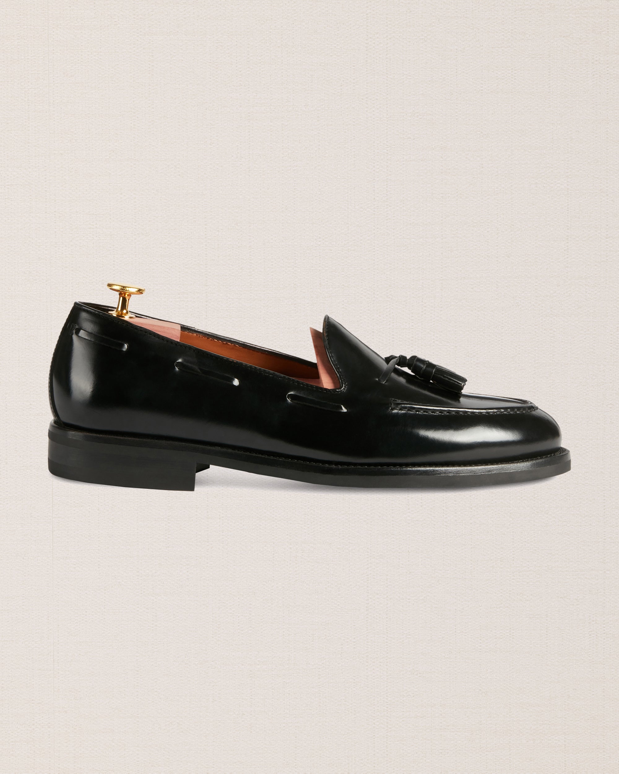 Mocassini Tassel Loafer artigianali per l'uomo in pelle e gomma