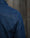 Our Blu lavaggio scuro denim 100% cotone Neive camicia classica - Picture 9 - Velasca